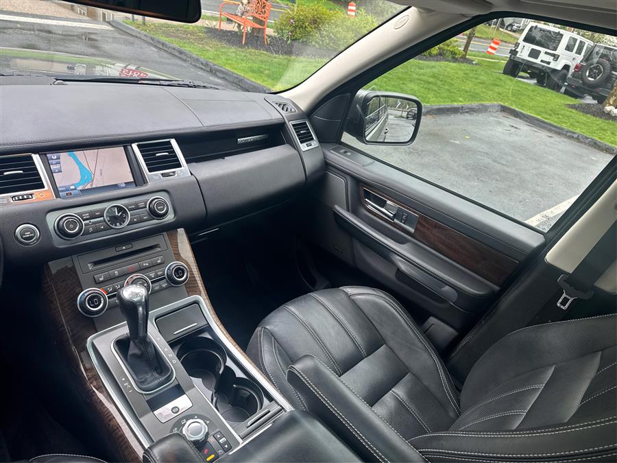 2011 Land Rover Range Rover Sport 4WD 4dr HSE LUX, available for sale in Canton, Connecticut | Lava Motors. Canton, Connecticut 2011 Land Rover Range Rover Sport 4WD 4dr HSE LUX, available for sale in Canton, Connecticut | Lava Motors. Canton, Connecticut