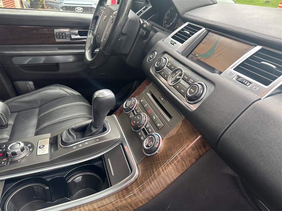 2011 Land Rover Range Rover Sport 4WD 4dr HSE LUX, available for sale in Canton, Connecticut | Lava Motors. Canton, Connecticut 2011 Land Rover Range Rover Sport 4WD 4dr HSE LUX, available for sale in Canton, Connecticut | Lava Motors. Canton, Connecticut