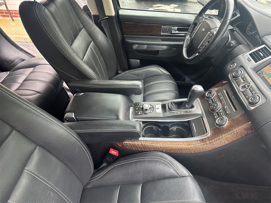 2011 Land Rover Range Rover Sport 4WD 4dr HSE LUX, available for sale in Canton, Connecticut | Lava Motors. Canton, Connecticut 2011 Land Rover Range Rover Sport 4WD 4dr HSE LUX, available for sale in Canton, Connecticut | Lava Motors. Canton, Connecticut