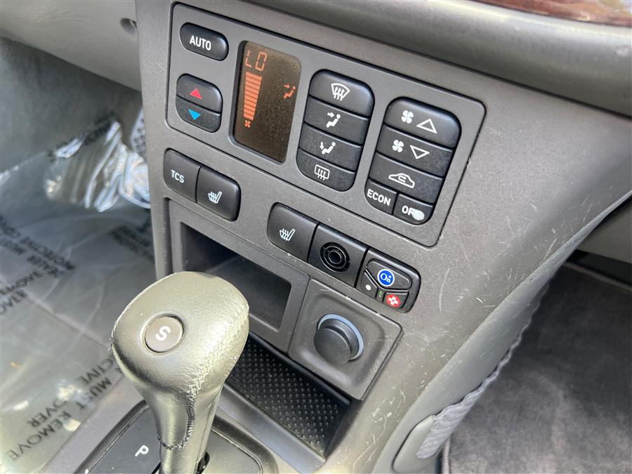 2003 Saab 9-3 2dr Conv SE, available for sale in Canton, Connecticut | Lava Motors. Canton, Connecticut 2003 Saab 9-3 2dr Conv SE, available for sale in Canton, Connecticut | Lava Motors. Canton, Connecticut