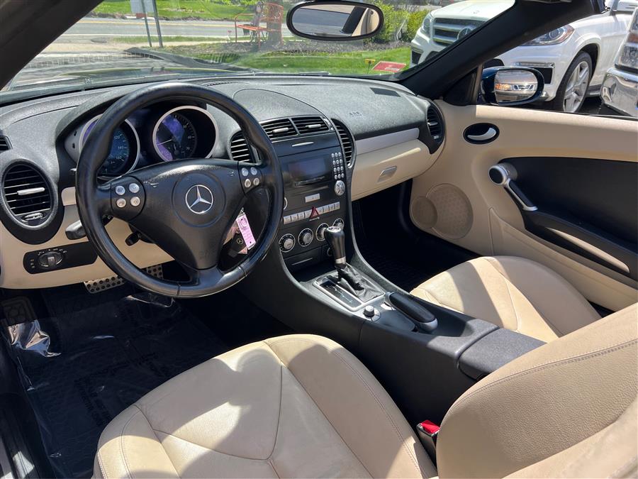 2006 Mercedes-Benz SLK-Class Roadster 3.0L, available for sale in Canton, Connecticut | Lava Motors. Canton, Connecticut 2006 Mercedes-Benz SLK-Class Roadster 3.0L, available for sale in Canton, Connecticut | Lava Motors. Canton, Connecticut