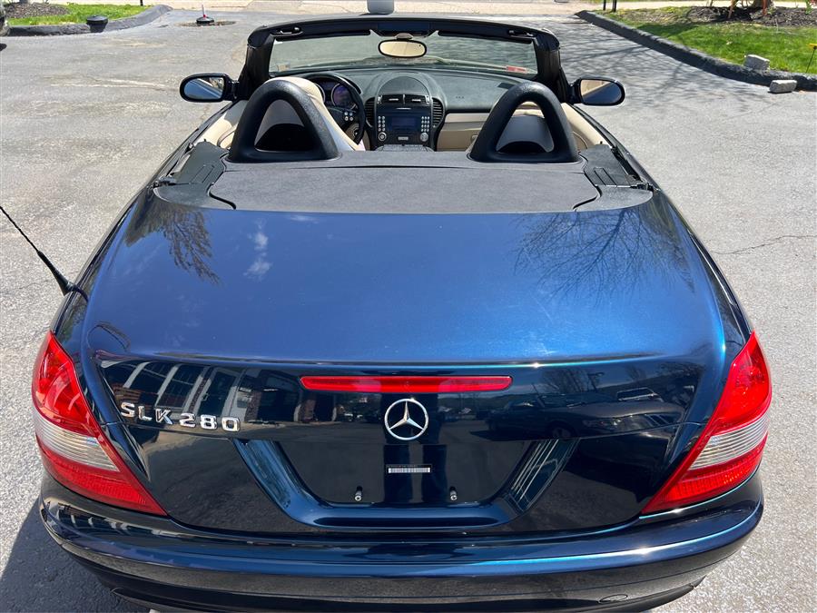 2006 Mercedes-Benz SLK-Class Roadster 3.0L, available for sale in Canton, Connecticut | Lava Motors. Canton, Connecticut 2006 Mercedes-Benz SLK-Class Roadster 3.0L, available for sale in Canton, Connecticut | Lava Motors. Canton, Connecticut