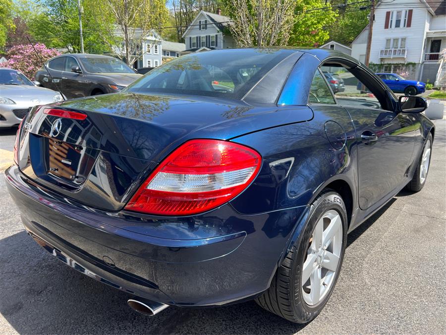 2006 Mercedes-Benz SLK-Class Roadster 3.0L, available for sale in Canton, Connecticut | Lava Motors. Canton, Connecticut 2006 Mercedes-Benz SLK-Class Roadster 3.0L, available for sale in Canton, Connecticut | Lava Motors. Canton, Connecticut