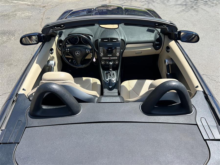 2006 Mercedes-Benz SLK-Class Roadster 3.0L, available for sale in Canton, Connecticut | Lava Motors. Canton, Connecticut 2006 Mercedes-Benz SLK-Class Roadster 3.0L, available for sale in Canton, Connecticut | Lava Motors. Canton, Connecticut