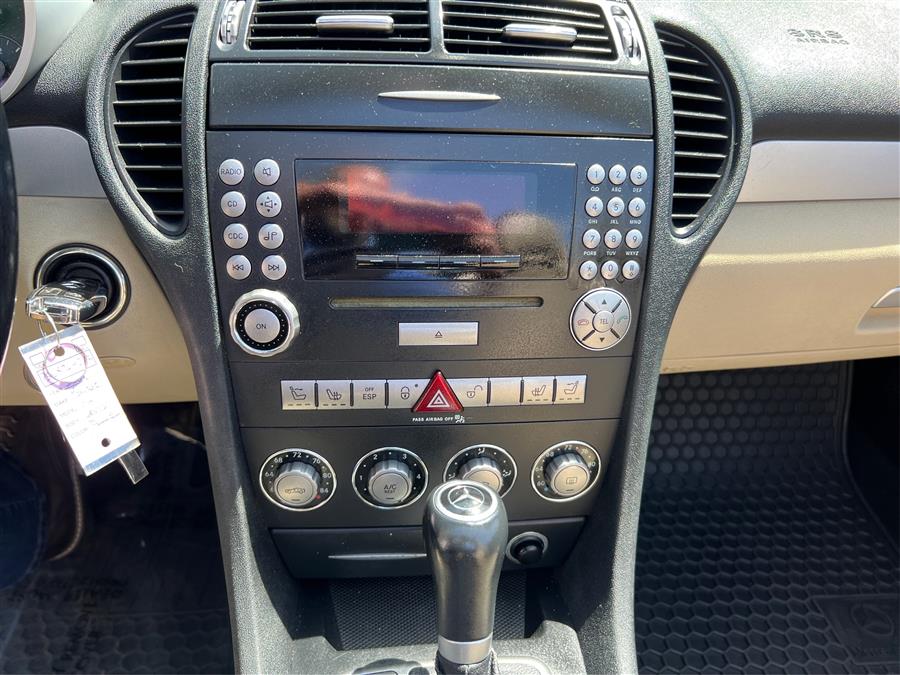 2006 Mercedes-Benz SLK-Class Roadster 3.0L, available for sale in Canton, Connecticut | Lava Motors. Canton, Connecticut 2006 Mercedes-Benz SLK-Class Roadster 3.0L, available for sale in Canton, Connecticut | Lava Motors. Canton, Connecticut