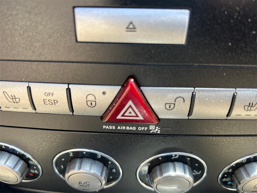 2006 Mercedes-Benz SLK-Class Roadster 3.0L, available for sale in Canton, Connecticut | Lava Motors. Canton, Connecticut 2006 Mercedes-Benz SLK-Class Roadster 3.0L, available for sale in Canton, Connecticut | Lava Motors. Canton, Connecticut