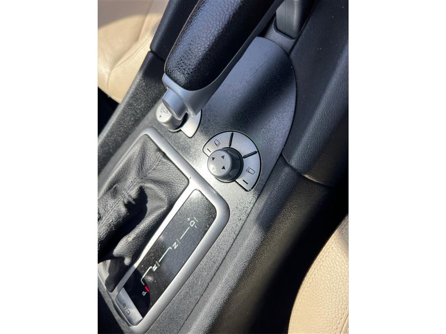 2006 Mercedes-Benz SLK-Class Roadster 3.0L, available for sale in Canton, Connecticut | Lava Motors. Canton, Connecticut 2006 Mercedes-Benz SLK-Class Roadster 3.0L, available for sale in Canton, Connecticut | Lava Motors. Canton, Connecticut