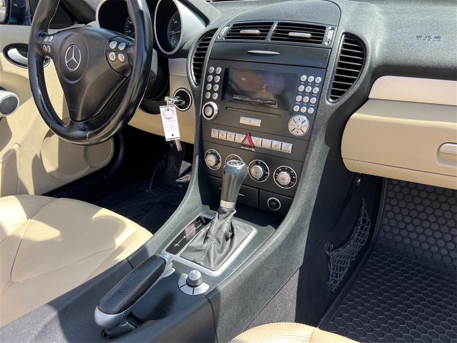 2006 Mercedes-Benz SLK-Class Roadster 3.0L, available for sale in Canton, Connecticut | Lava Motors. Canton, Connecticut 2006 Mercedes-Benz SLK-Class Roadster 3.0L, available for sale in Canton, Connecticut | Lava Motors. Canton, Connecticut