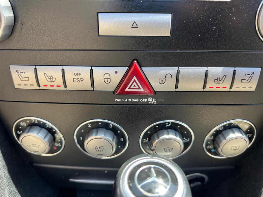2006 Mercedes-Benz SLK-Class Roadster 3.0L, available for sale in Canton, Connecticut | Lava Motors. Canton, Connecticut 2006 Mercedes-Benz SLK-Class Roadster 3.0L, available for sale in Canton, Connecticut | Lava Motors. Canton, Connecticut