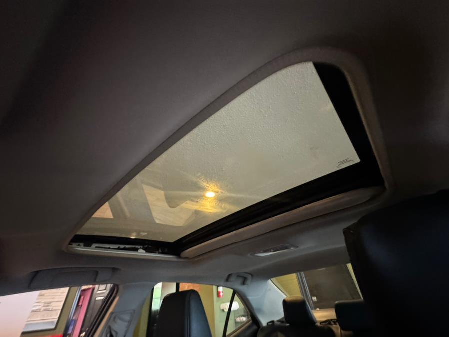 2014 Toyota Corolla 4dr Sdn CVT S Plus (Natl), available for sale in West Hartford, Connecticut | AutoMax. West Hartford, Connecticut 2014 Toyota Corolla 4dr Sdn CVT S Plus (Natl), available for sale in West Hartford, Connecticut | AutoMax. West Hartford, Connecticut