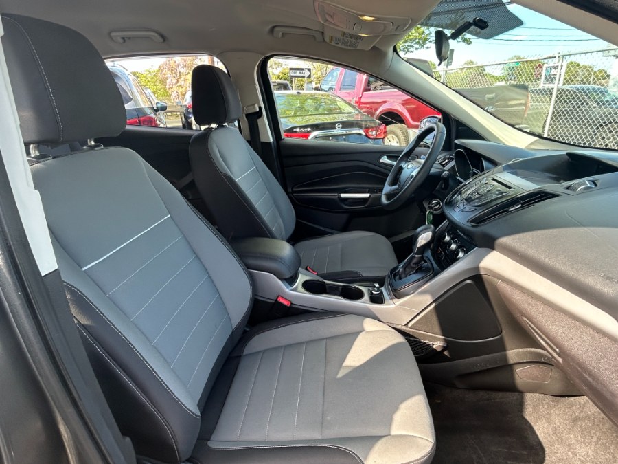 2015 Ford Escape 4WD 4dr SE, available for sale in West Babylon, New York | New Gen Auto Group. West Babylon, New York 2015 Ford Escape 4WD 4dr SE, available for sale in West Babylon, New York | New Gen Auto Group. West Babylon, New York