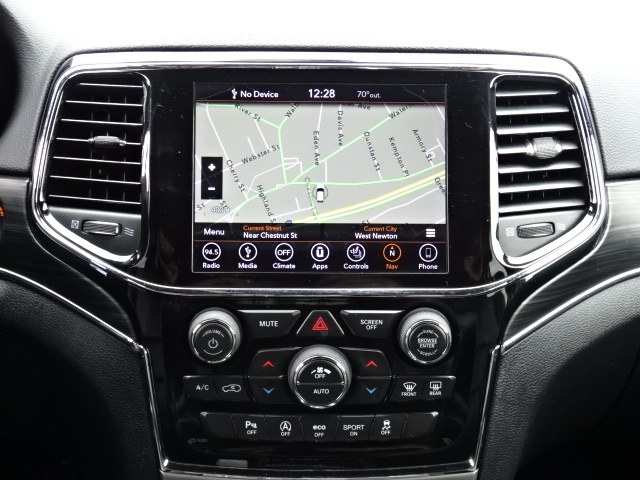 2019 Jeep Grand Cherokee Limited 4x4, available for sale in Newton, Massachusetts | Jacob Auto Sales. Newton, Massachusetts 2019 Jeep Grand Cherokee Limited 4x4, available for sale in Newton, Massachusetts | Jacob Auto Sales. Newton, Massachusetts