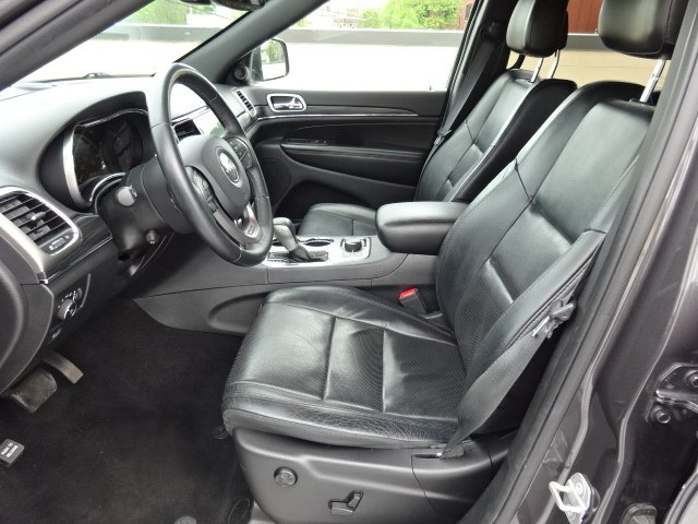 2019 Jeep Grand Cherokee Limited 4x4, available for sale in Newton, Massachusetts | Jacob Auto Sales. Newton, Massachusetts 2019 Jeep Grand Cherokee Limited 4x4, available for sale in Newton, Massachusetts | Jacob Auto Sales. Newton, Massachusetts