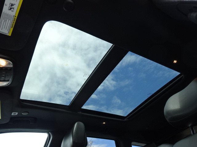 2019 Jeep Grand Cherokee Limited 4x4, available for sale in Newton, Massachusetts | Jacob Auto Sales. Newton, Massachusetts 2019 Jeep Grand Cherokee Limited 4x4, available for sale in Newton, Massachusetts | Jacob Auto Sales. Newton, Massachusetts