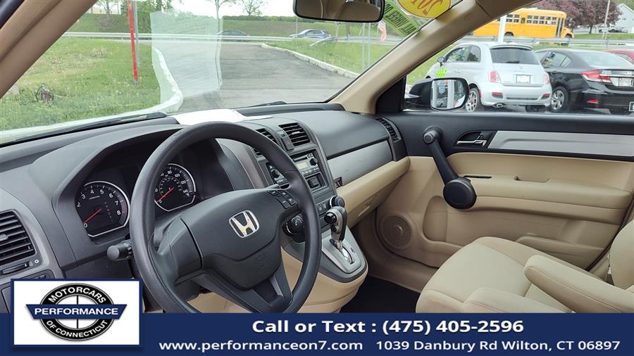 2011 Honda CR-V 4WD 5dr LX, available for sale in Wilton, Connecticut | Performance Motor Cars Of Connecticut LLC. Wilton, Connecticut 2011 Honda CR-V 4WD 5dr LX, available for sale in Wilton, Connecticut | Performance Motor Cars Of Connecticut LLC. Wilton, Connecticut