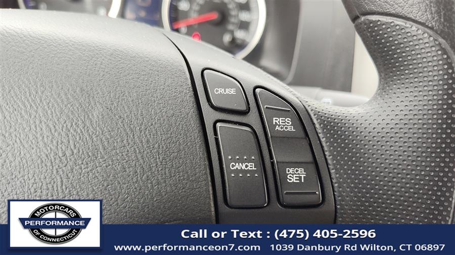 2011 Honda CR-V 4WD 5dr LX, available for sale in Wilton, Connecticut | Performance Motor Cars Of Connecticut LLC. Wilton, Connecticut 2011 Honda CR-V 4WD 5dr LX, available for sale in Wilton, Connecticut | Performance Motor Cars Of Connecticut LLC. Wilton, Connecticut