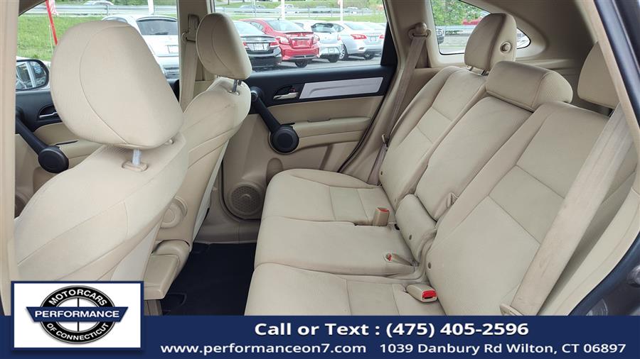 2011 Honda CR-V 4WD 5dr LX, available for sale in Wilton, Connecticut | Performance Motor Cars Of Connecticut LLC. Wilton, Connecticut 2011 Honda CR-V 4WD 5dr LX, available for sale in Wilton, Connecticut | Performance Motor Cars Of Connecticut LLC. Wilton, Connecticut