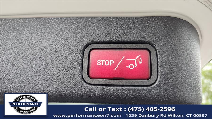 2014 Mercedes-Benz M-Class 4MATIC 4dr ML 350, available for sale in Wilton, Connecticut | Performance Motor Cars Of Connecticut LLC. Wilton, Connecticut 2014 Mercedes-Benz M-Class 4MATIC 4dr ML 350, available for sale in Wilton, Connecticut | Performance Motor Cars Of Connecticut LLC. Wilton, Connecticut