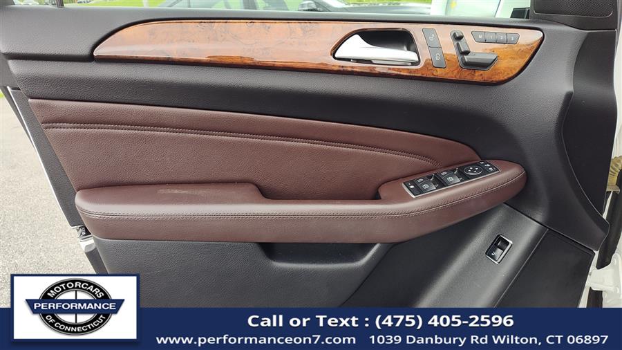 2014 Mercedes-Benz M-Class 4MATIC 4dr ML 350, available for sale in Wilton, Connecticut | Performance Motor Cars Of Connecticut LLC. Wilton, Connecticut 2014 Mercedes-Benz M-Class 4MATIC 4dr ML 350, available for sale in Wilton, Connecticut | Performance Motor Cars Of Connecticut LLC. Wilton, Connecticut