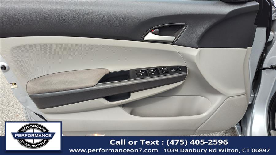 2010 Honda Accord Sdn 4dr I4 Auto LX-P, available for sale in Wilton, Connecticut | Performance Motor Cars Of Connecticut LLC. Wilton, Connecticut 2010 Honda Accord Sdn 4dr I4 Auto LX-P, available for sale in Wilton, Connecticut | Performance Motor Cars Of Connecticut LLC. Wilton, Connecticut