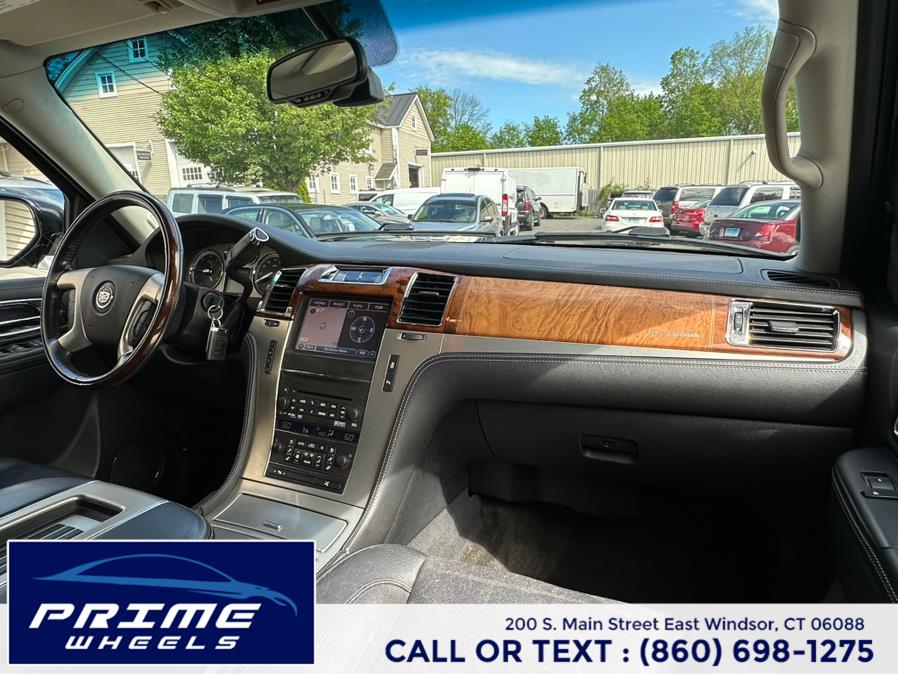 2013 Cadillac Escalade ESV AWD 4dr Platinum Edition, available for sale in East Windsor, Connecticut | Prime Wheels. East Windsor, Connecticut 2013 Cadillac Escalade ESV AWD 4dr Platinum Edition, available for sale in East Windsor, Connecticut | Prime Wheels. East Windsor, Connecticut
