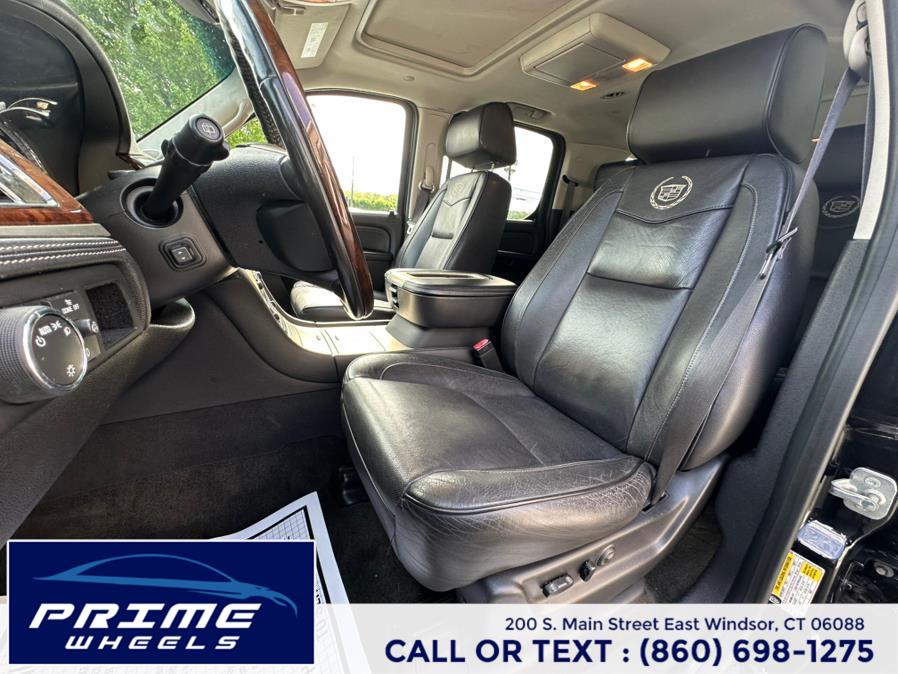 2013 Cadillac Escalade ESV AWD 4dr Platinum Edition, available for sale in East Windsor, Connecticut | Prime Wheels. East Windsor, Connecticut 2013 Cadillac Escalade ESV AWD 4dr Platinum Edition, available for sale in East Windsor, Connecticut | Prime Wheels. East Windsor, Connecticut