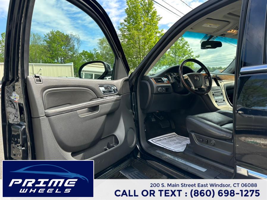 2013 Cadillac Escalade ESV AWD 4dr Platinum Edition, available for sale in East Windsor, Connecticut | Prime Wheels. East Windsor, Connecticut 2013 Cadillac Escalade ESV AWD 4dr Platinum Edition, available for sale in East Windsor, Connecticut | Prime Wheels. East Windsor, Connecticut