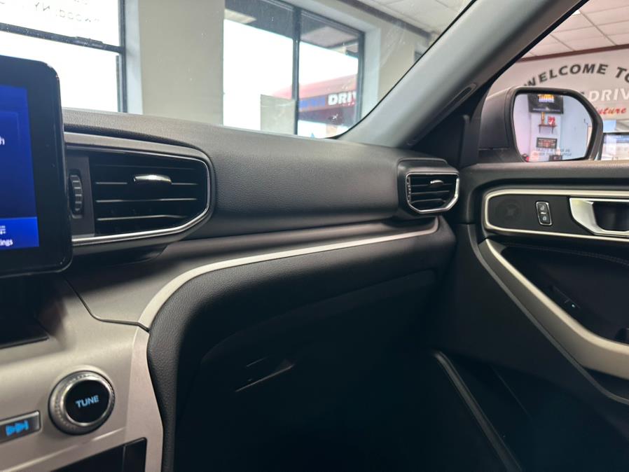 2020 Ford Explorer XLT RWD, available for sale in Inwood, New York | 5 Towns Drive. Inwood, New York 2020 Ford Explorer XLT RWD, available for sale in Inwood, New York | 5 Towns Drive. Inwood, New York