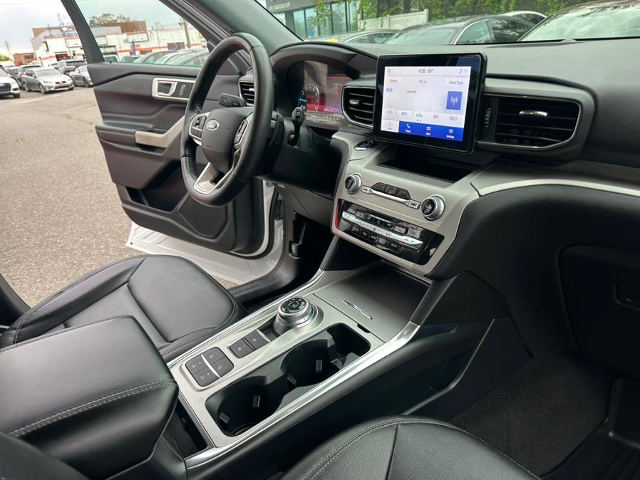 2020 Ford Explorer XLT RWD, available for sale in Inwood, New York | 5 Towns Drive. Inwood, New York 2020 Ford Explorer XLT RWD, available for sale in Inwood, New York | 5 Towns Drive. Inwood, New York
