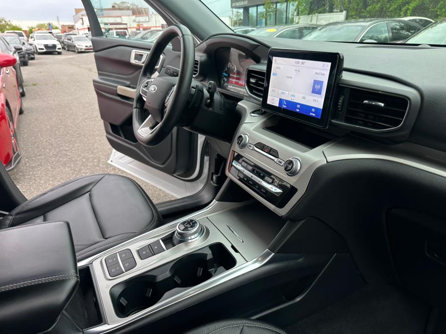 2020 Ford Explorer XLT RWD, available for sale in Inwood, New York | 5 Towns Drive. Inwood, New York 2020 Ford Explorer XLT RWD, available for sale in Inwood, New York | 5 Towns Drive. Inwood, New York