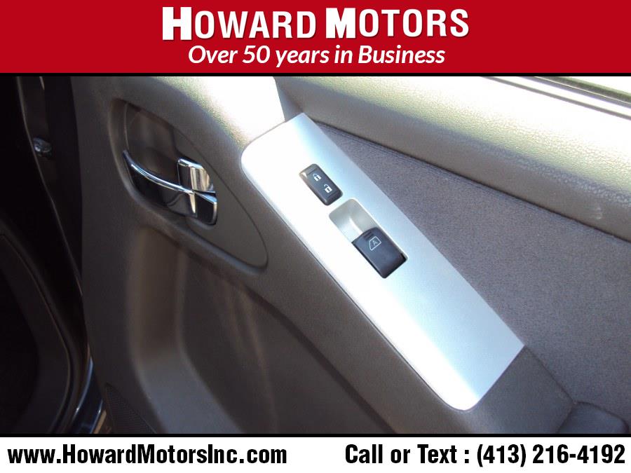 2010 Nissan Pathfinder 4WD 4dr V6 SE, available for sale in Springfield, Massachusetts | Howard Motors. Springfield, Massachusetts 2010 Nissan Pathfinder 4WD 4dr V6 SE, available for sale in Springfield, Massachusetts | Howard Motors. Springfield, Massachusetts