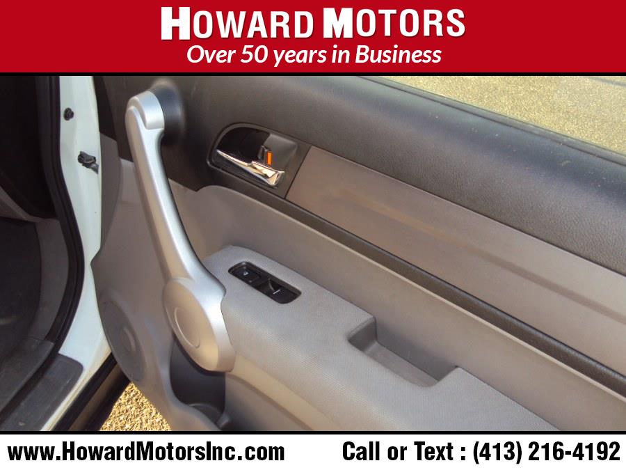 2007 Honda CR-V 4WD 5dr LX, available for sale in Springfield, Massachusetts | Howard Motors. Springfield, Massachusetts 2007 Honda CR-V 4WD 5dr LX, available for sale in Springfield, Massachusetts | Howard Motors. Springfield, Massachusetts