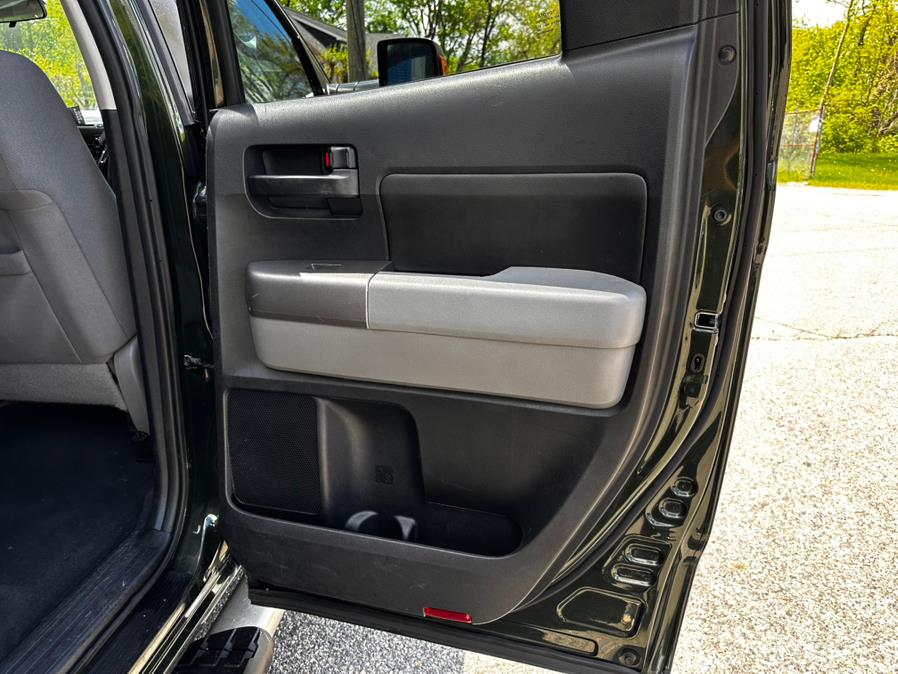 2012 Toyota Tundra 4WD Truck Double Cab 4.6L V8 6-Spd AT (Natl), available for sale in New Milford, Connecticut | Faustos Auto Body and Repairs LLC. New Milford, Connecticut 2012 Toyota Tundra 4WD Truck Double Cab 4.6L V8 6-Spd AT (Natl), available for sale in New Milford, Connecticut | Faustos Auto Body and Repairs LLC. New Milford, Connecticut