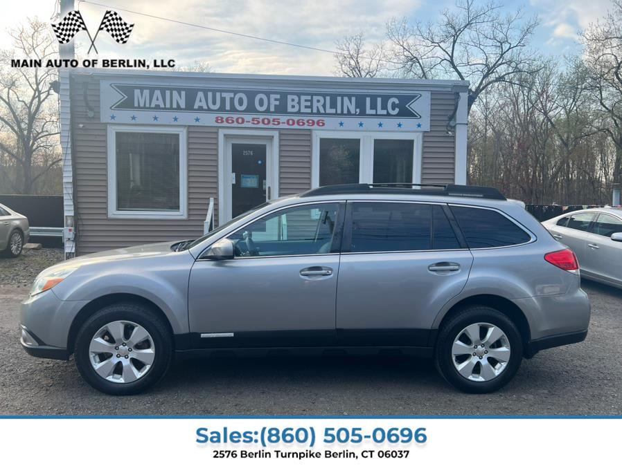 Used 2010 Subaru Outback in Berlin, Connecticut | Main Auto of Berlin. Berlin, Connecticut