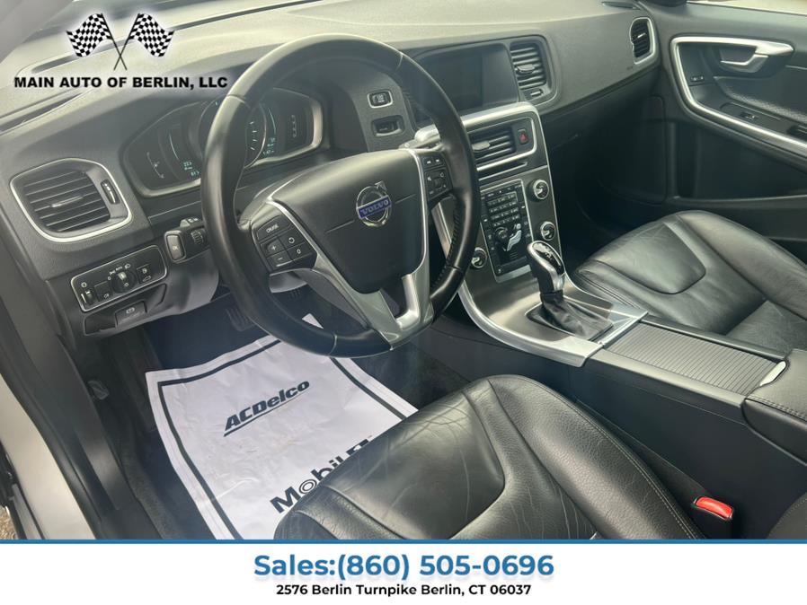 2014 Volvo S60 4dr Sdn T5 FWD, available for sale in Berlin, Connecticut | Main Auto of Berlin. Berlin, Connecticut 2014 Volvo S60 4dr Sdn T5 FWD, available for sale in Berlin, Connecticut | Main Auto of Berlin. Berlin, Connecticut