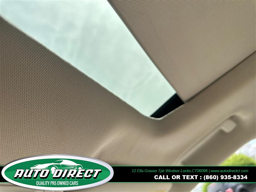 2018 Ford Escape Titanium 4WD, available for sale in Windsor Locks, Connecticut | Auto Direct LLC. Windsor Locks, Connecticut 2018 Ford Escape Titanium 4WD, available for sale in Windsor Locks, Connecticut | Auto Direct LLC. Windsor Locks, Connecticut
