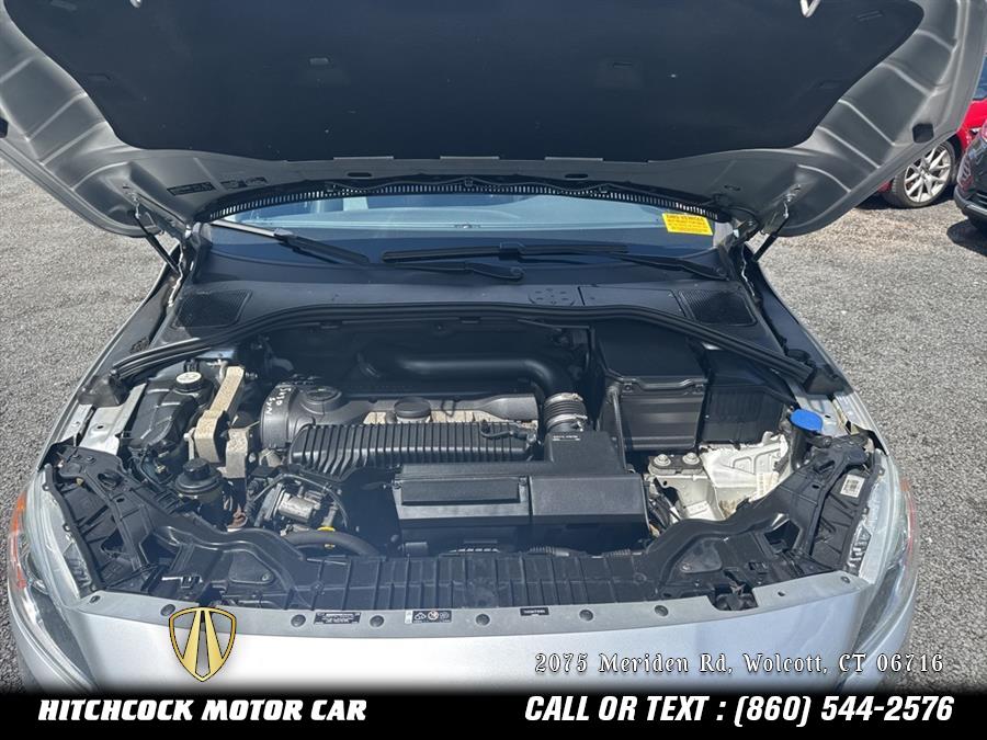 2015 Volvo V60 Cross Country T5, available for sale in Wolcott, Connecticut | Hitchcock Motor Car. Wolcott, Connecticut 2015 Volvo V60 Cross Country T5, available for sale in Wolcott, Connecticut | Hitchcock Motor Car. Wolcott, Connecticut