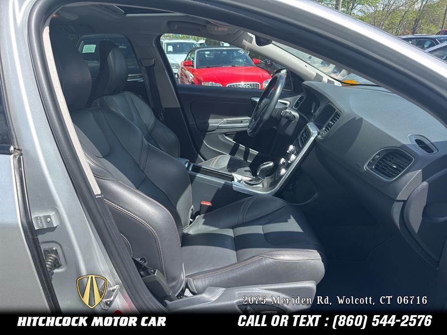 2015 Volvo V60 Cross Country T5, available for sale in Wolcott, Connecticut | Hitchcock Motor Car. Wolcott, Connecticut 2015 Volvo V60 Cross Country T5, available for sale in Wolcott, Connecticut | Hitchcock Motor Car. Wolcott, Connecticut