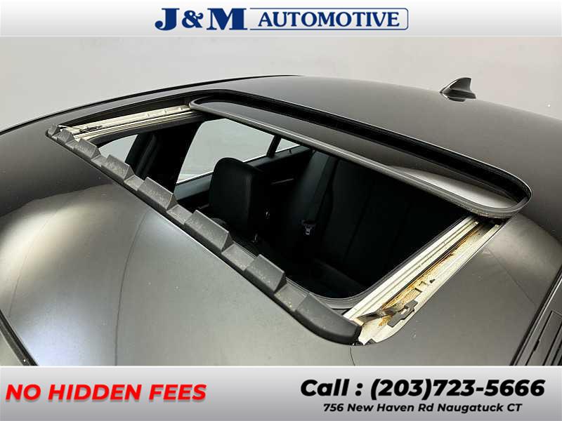 2017 BMW 3 Series 330i xDrive, available for sale in Naugatuck, Connecticut | J&M Automotive Sls&Svc LLC. Naugatuck, Connecticut 2017 BMW 3 Series 330i xDrive, available for sale in Naugatuck, Connecticut | J&M Automotive Sls&Svc LLC. Naugatuck, Connecticut