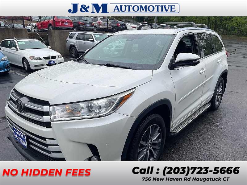 Used 2017 Toyota Highlander in Naugatuck, Connecticut | J&M Automotive Sls&Svc LLC. Naugatuck, Connecticut