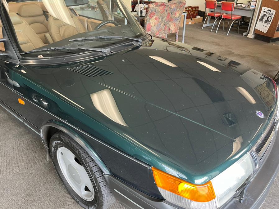 1993 Saab 900 2dr Convertible 900S Turbo, available for sale in Naugatuck, Connecticut | Riverside Motorcars, LLC. Naugatuck, Connecticut 1993 Saab 900 2dr Convertible 900S Turbo, available for sale in Naugatuck, Connecticut | Riverside Motorcars, LLC. Naugatuck, Connecticut