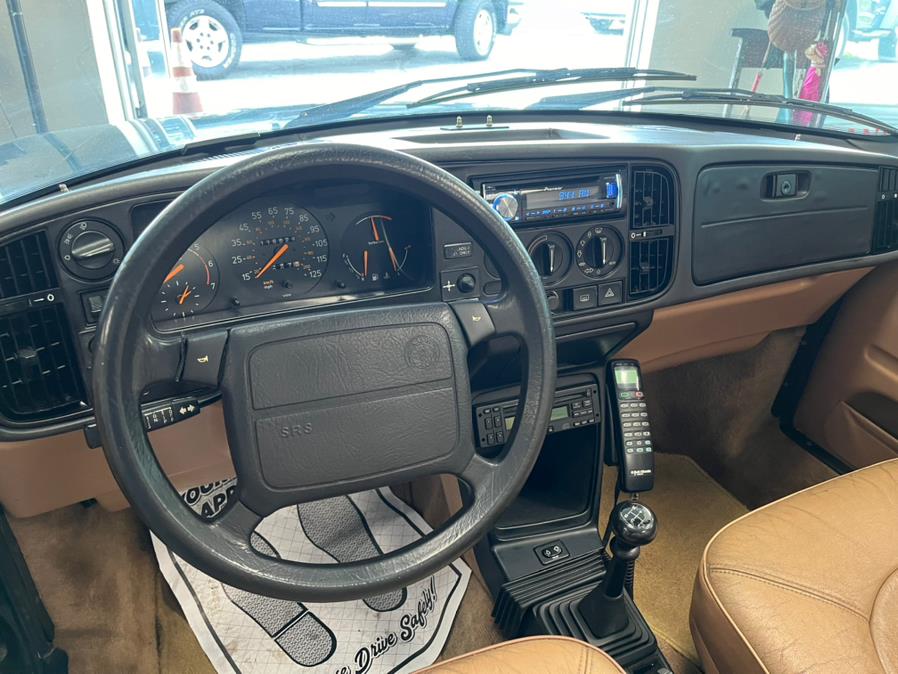 1993 Saab 900 2dr Convertible 900S Turbo, available for sale in Naugatuck, Connecticut | Riverside Motorcars, LLC. Naugatuck, Connecticut 1993 Saab 900 2dr Convertible 900S Turbo, available for sale in Naugatuck, Connecticut | Riverside Motorcars, LLC. Naugatuck, Connecticut