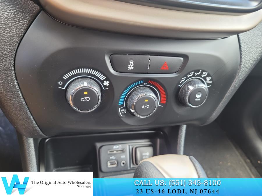 2016 Jeep Cherokee FWD 4dr Sport, available for sale in Lodi, New Jersey | AW Auto & Truck Wholesalers, Inc. Lodi, New Jersey 2016 Jeep Cherokee FWD 4dr Sport, available for sale in Lodi, New Jersey | AW Auto & Truck Wholesalers, Inc. Lodi, New Jersey