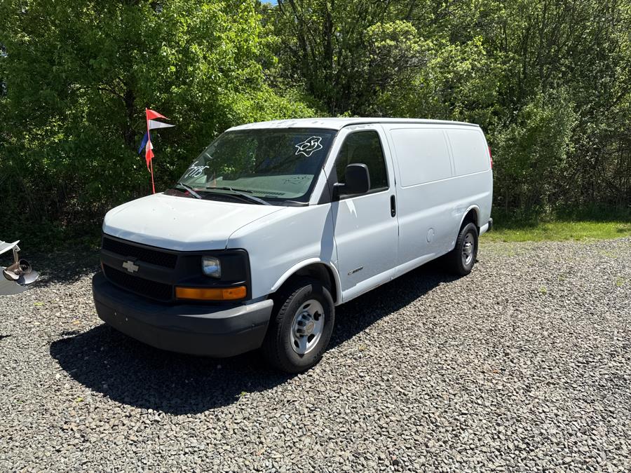 Used 2005 Chevrolet Express Cargo Van in Branford, Connecticut | Al Mac Motors 2. Branford, Connecticut