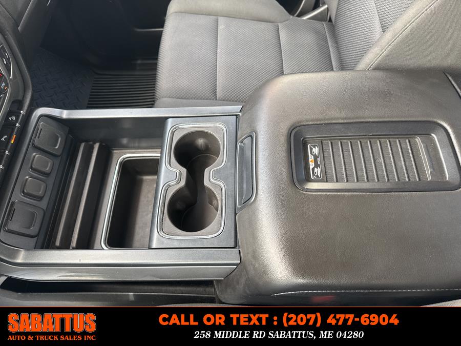 2017 Chevrolet Silverado 1500 4WD Double Cab 143.5" LT w/1LT, available for sale in Sabattus, Maine | Sabattus Auto and Truck Sales Inc. Sabattus, Maine 2017 Chevrolet Silverado 1500 4WD Double Cab 143.5" LT w/1LT, available for sale in Sabattus, Maine | Sabattus Auto and Truck Sales Inc. Sabattus, Maine