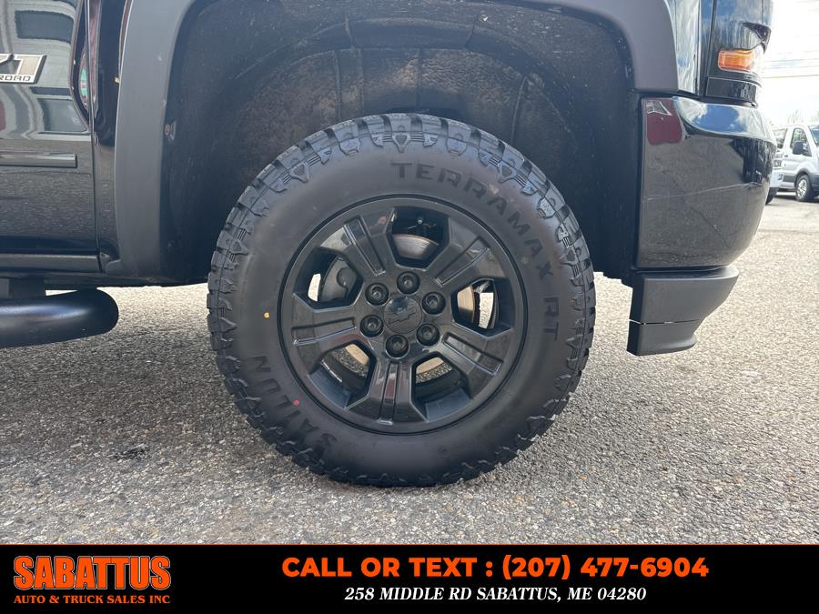 2017 Chevrolet Silverado 1500 4WD Double Cab 143.5" LT w/1LT, available for sale in Sabattus, Maine | Sabattus Auto and Truck Sales Inc. Sabattus, Maine 2017 Chevrolet Silverado 1500 4WD Double Cab 143.5" LT w/1LT, available for sale in Sabattus, Maine | Sabattus Auto and Truck Sales Inc. Sabattus, Maine
