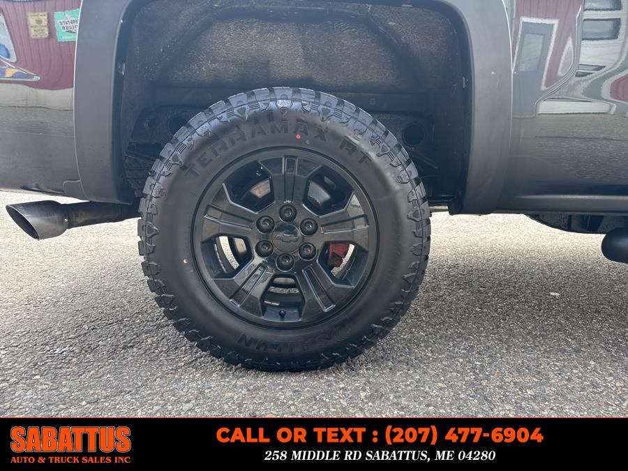 2017 Chevrolet Silverado 1500 4WD Double Cab 143.5" LT w/1LT, available for sale in Sabattus, Maine | Sabattus Auto and Truck Sales Inc. Sabattus, Maine 2017 Chevrolet Silverado 1500 4WD Double Cab 143.5" LT w/1LT, available for sale in Sabattus, Maine | Sabattus Auto and Truck Sales Inc. Sabattus, Maine