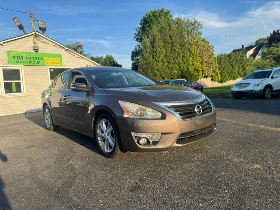 2015 Nissan Altima 4dr Sdn I4 2.5 SV, available for sale in BURLINGTON, New Jersey | Tri States Auto Group. BURLINGTON, New Jersey 2015 Nissan Altima 4dr Sdn I4 2.5 SV, available for sale in BURLINGTON, New Jersey | Tri States Auto Group. BURLINGTON, New Jersey