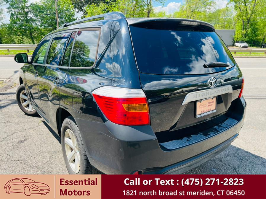 2010 Toyota Highlander FWD 4dr V6 Base (Natl), available for sale in Meriden, Connecticut | Essential Motors. Meriden, Connecticut 2010 Toyota Highlander FWD 4dr V6 Base (Natl), available for sale in Meriden, Connecticut | Essential Motors. Meriden, Connecticut