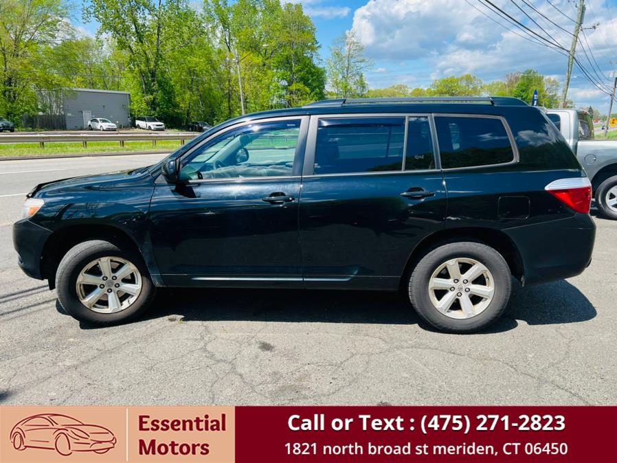 2010 Toyota Highlander FWD 4dr V6 Base (Natl), available for sale in Meriden, Connecticut | Essential Motors. Meriden, Connecticut 2010 Toyota Highlander FWD 4dr V6 Base (Natl), available for sale in Meriden, Connecticut | Essential Motors. Meriden, Connecticut